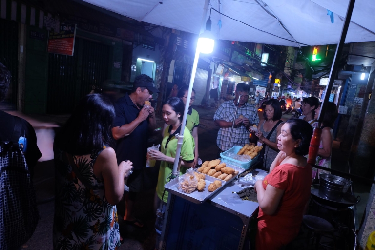 Saigon: Visite à pied en soiréeVisite à pied en soirée