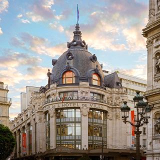 Paris: Premium Shopping Experience in Le Marais