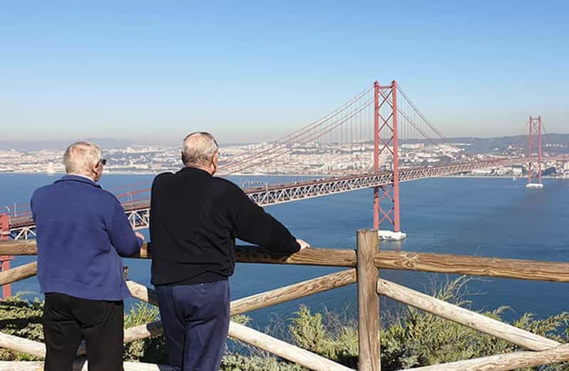 Lissabon: Tagestour – Geschichte, verborgene Schätze und Cristo Rei