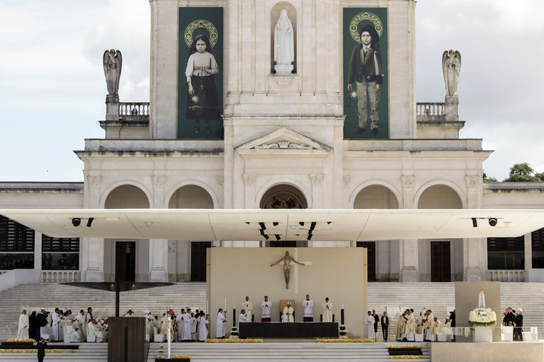 Da Lisbona: Tour privato di Fátima e SintraDa Lisbona: tour privato di Fatima e Sintra