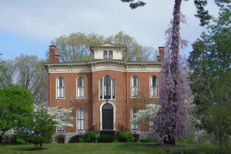 Bowling Green: Riverview at Hobson Grove Historic House. Foto: GetYourGuide