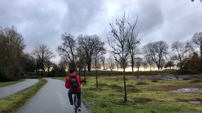 from vancouver swartz bay wine and cider tour by ebike
