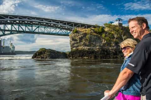 Saint John: Reversing Falls Rapids Sightseeing Jet Boat