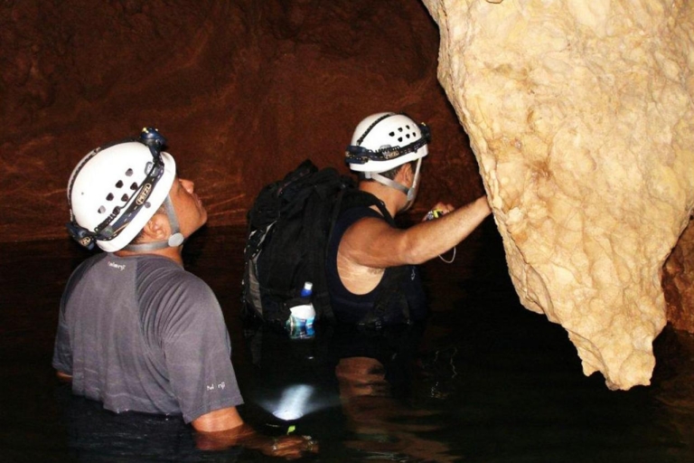 Ab San Ignacio: Actun Tunichil Muknal-Höhle - TagestourAb San Ignacio: Actun Tunichil Muknal-Höhle- Tagestour