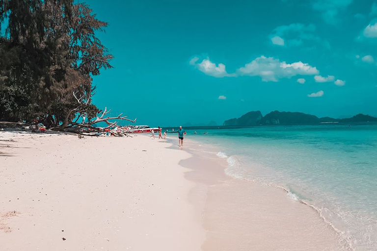 Koh Lanta: 4 Islands and Emerald Cave Snorkeling Trip