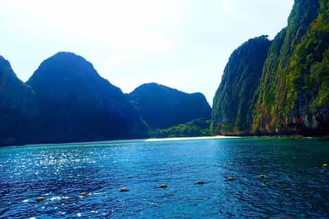 Ko Lanta: Inselgruppe Ko Phi Phi - Tagestour per Schnellboot