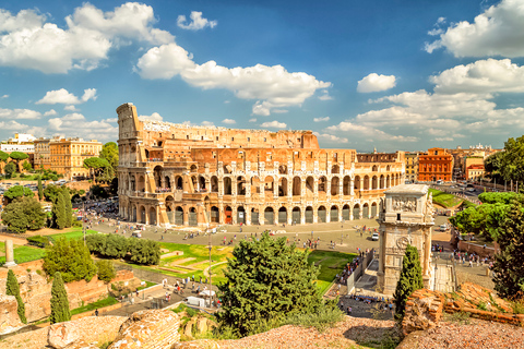 Roma: tour guiado subterráneo de 3,5 horas por el ColiseoRoma: tour guiado de 3,5 horas por el Coliseo y el Foro - Privado