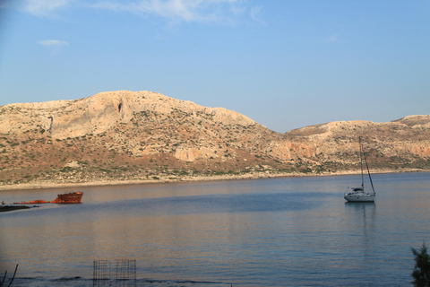 Kissamos: Balos and Gramvousa Private Sailing Trip with Meal