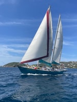San Tommaso e San Giovanni, escursione in barca a vela all inclusive - Hizvo