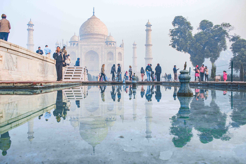 Delhi y Agra Tour Privado de 2 Días con Amanecer en el Taj Mahal