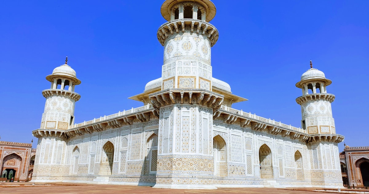 from-delhi-private-2-day-taj-mahal-agra-tour-getyourguide