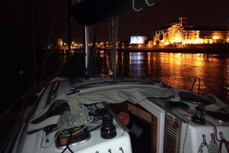 Lisbon: Sailing Tour by Night