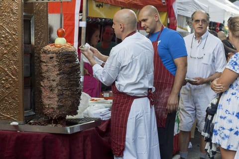 NYC: Food Tasting and Washington Square Park Walking Tour