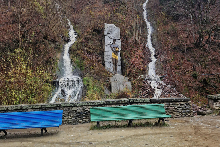 Tbilisi: Borjomi, Rabati & Vardzia Adventure Guided Tour