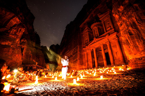 Petra de nuit: billets de spectacle et prise en charge à l'hôtelPetra de nuit (sans frais d'entrée)