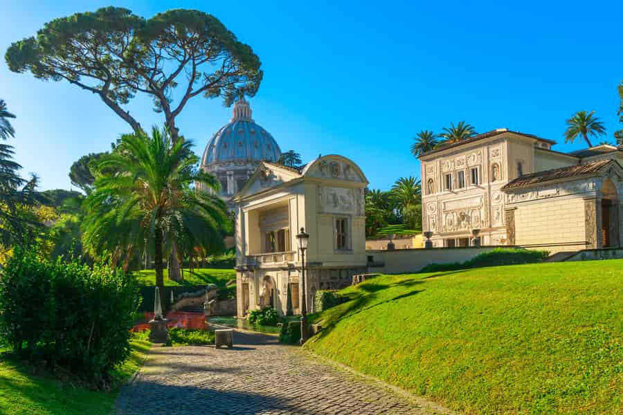 Rome: Vatican Museums & Sistine Chapel Guided Tour — GetYourGuide activity photo 2