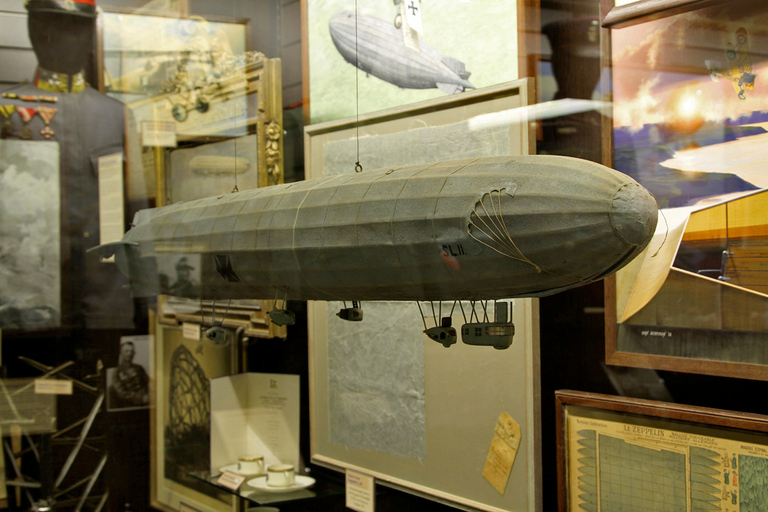 Blenheim: Bilet wstępu do Centrum Dziedzictwa Lotnictwa OmakaBilet wstępu na wystawę Knights of the Sky z czasów I wojny światowej