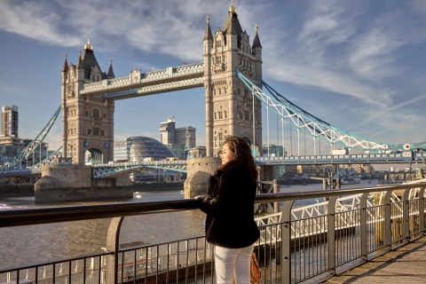 Londres: séance photo privée de 30 minutes à Tower BridgeLondres : séance photo de 30 minutes au Tower Bridge DERNIÈRE MINUTE