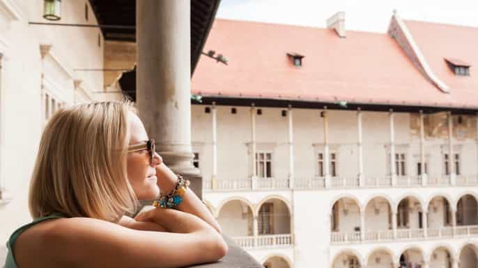 cracovia tour privato saltafila per il castello di wawel e la cattedrale