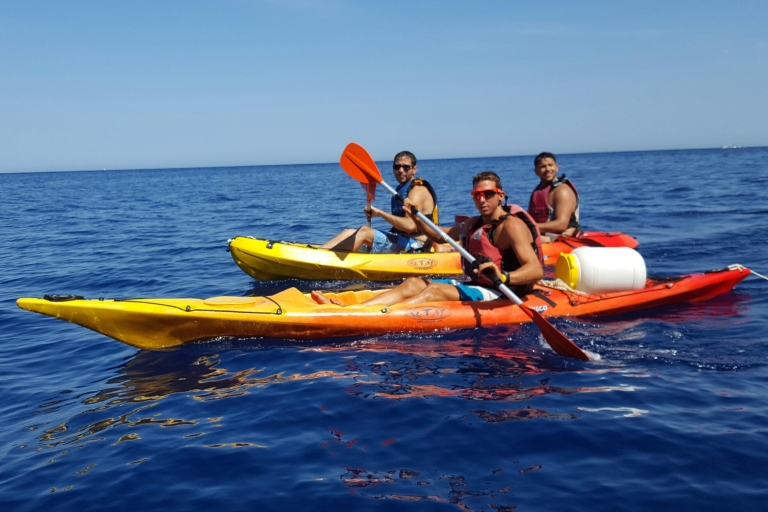 Menorca: aventura de kayak y esnórquel en una reserva marina
