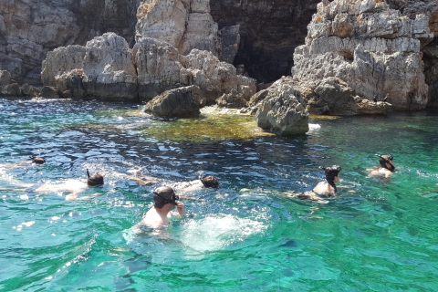 Menorca: Schnorchelabenteuer im Kajak und im Meeresschutzgebiet