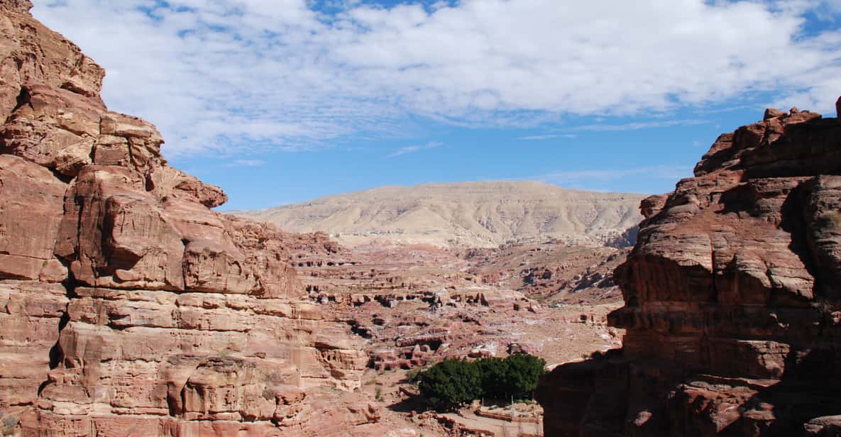 Petra and Wadi Rum: 3-Day Guided Tour from Tel Aviv