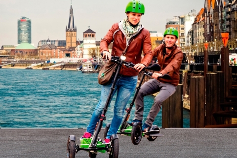 Düsseldorf: stadstour met e-scooterRondleiding van 1 uur