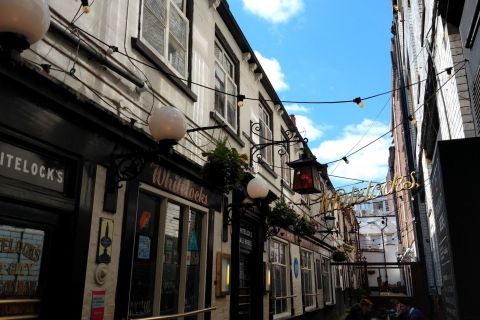 Leeds: Heritage Pub and Beer Tour