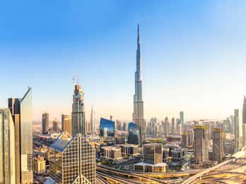 Highlights Dubai: Burj Khalifa, Dhaufahrt und Dinner Highlights Dubai: Burj Khalifa, Dhaufahrt und Dinner