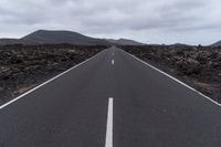 Van FuertEventura, Lanzarote Volcano en Wine Region Tour - Housity