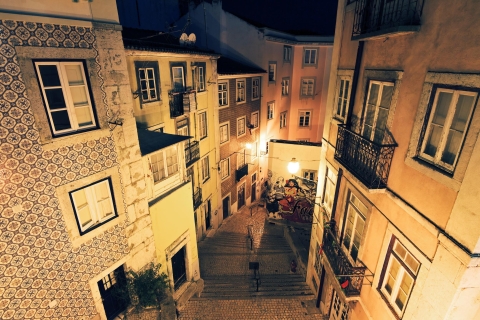 Lisbon: Live Fado Show with Dinner Private Tour with Show and Dinner