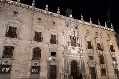 Granada: Spooky Mysteries and Legends Night Walking Tour