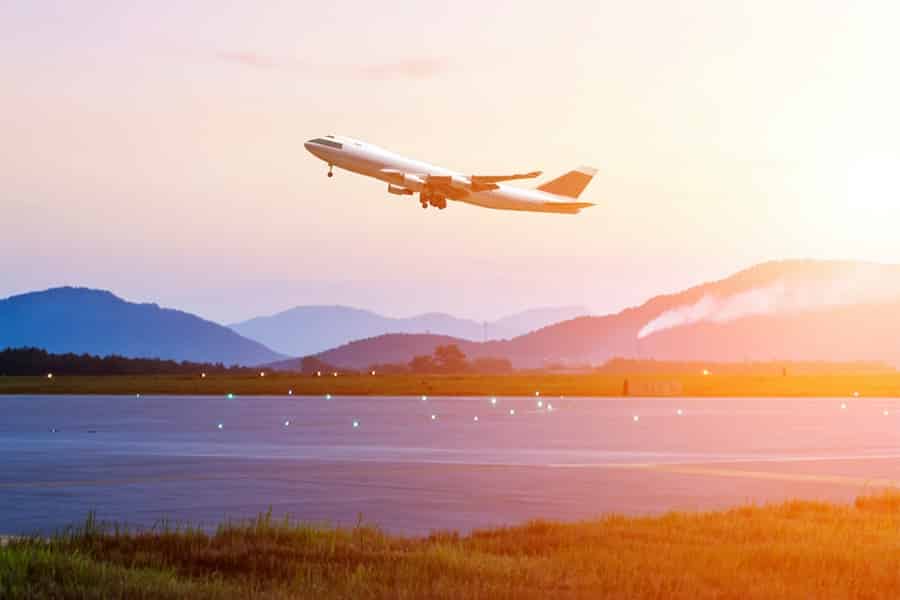 Transfer zwischen Toronto Pearson Airport und Niagara Falls. Foto: GetYourGuide