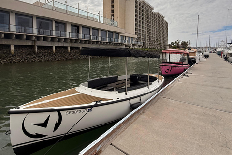 San Diego: Modern Electric Boat Rental San Diego: Modern Electric Boat 2 Hour Rental