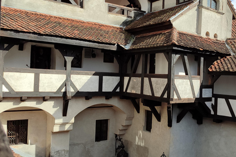 Dracula Castle, Peles Castle and Brasov Private Day TourDracula Castle, Peles Castle and Brasov City Private tour