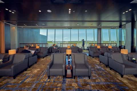 helsinki airport premium lounge entry