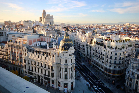 Madrid: tour guidato a piedi di 1 ora e mezza della cittàGiro spagnolo