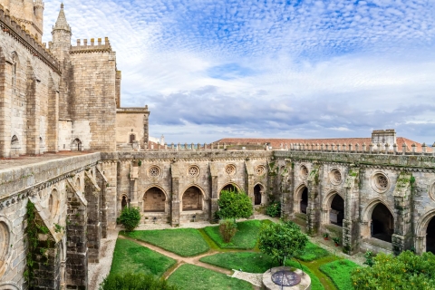 From Lisbon: Full Day Évora Tour with Lunch