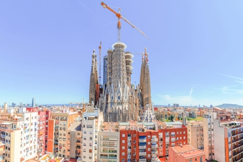 Barcelona 3 uur Segway Tour met de Sagrada FamiliaBarcelona 3-uur Segway Tour met Sagrada Familia