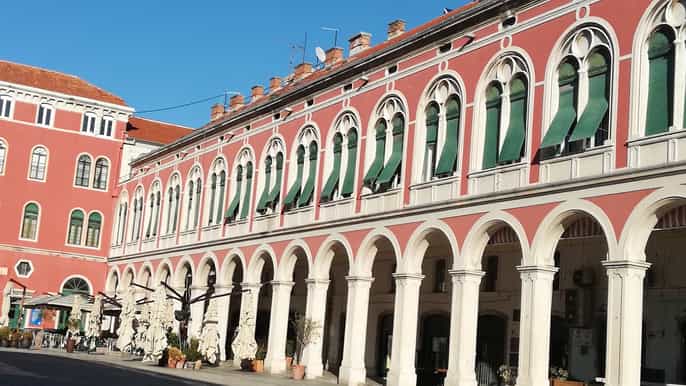 split jewish heritage diocletians palace walking tour
