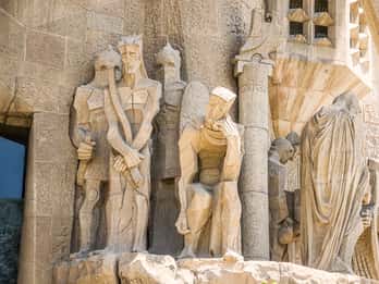 Barcelona: Sagrada-Família-Tour mit bevorzugtem Einlass Barcelona: Sagrada-Família-Tour mit bevorzugtem Einlass