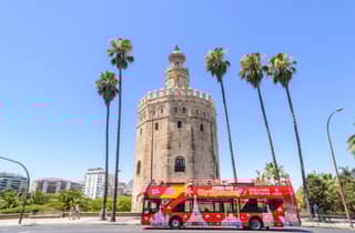 Sevilla: Stadtbesichtigung Hop-On/Hop-Off-Bustour