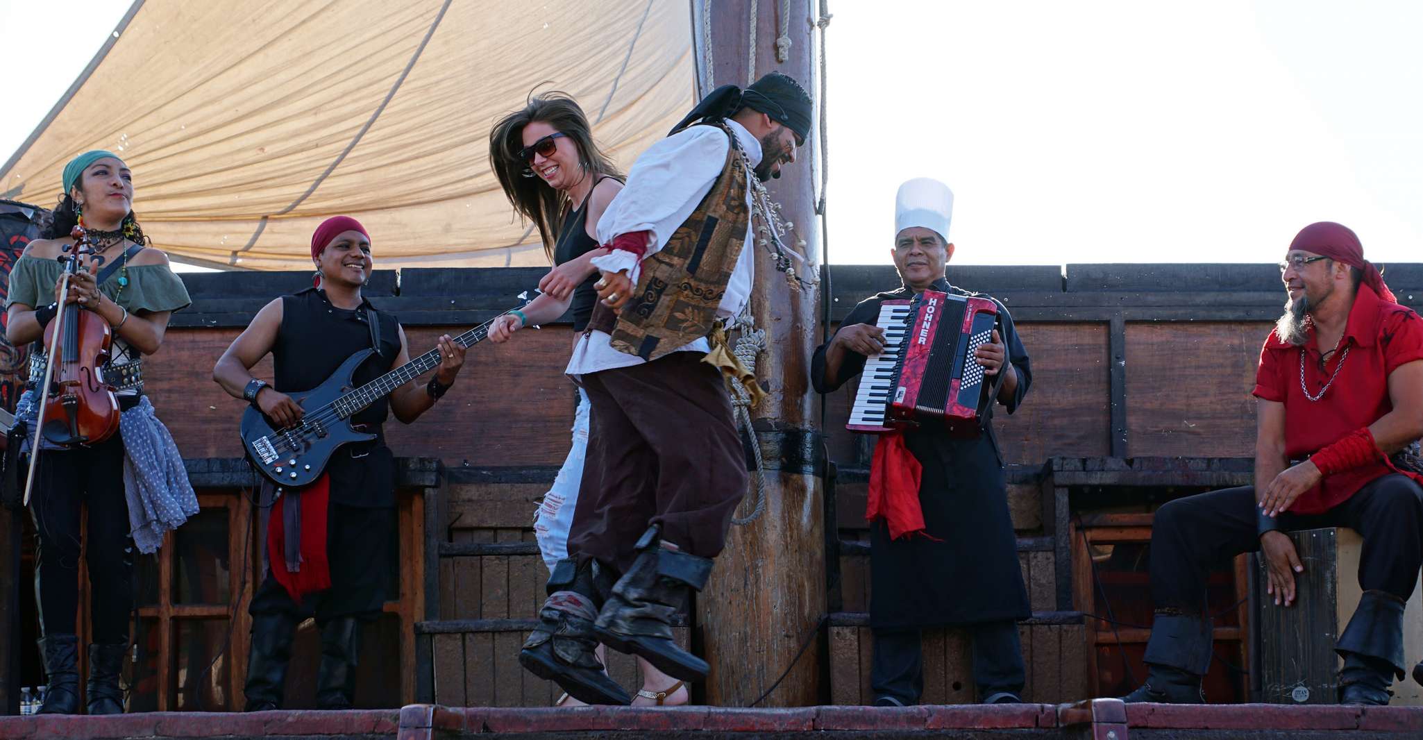 Puerto Vallarta, Pirate Cruise with Dinner and Show - Hizvo