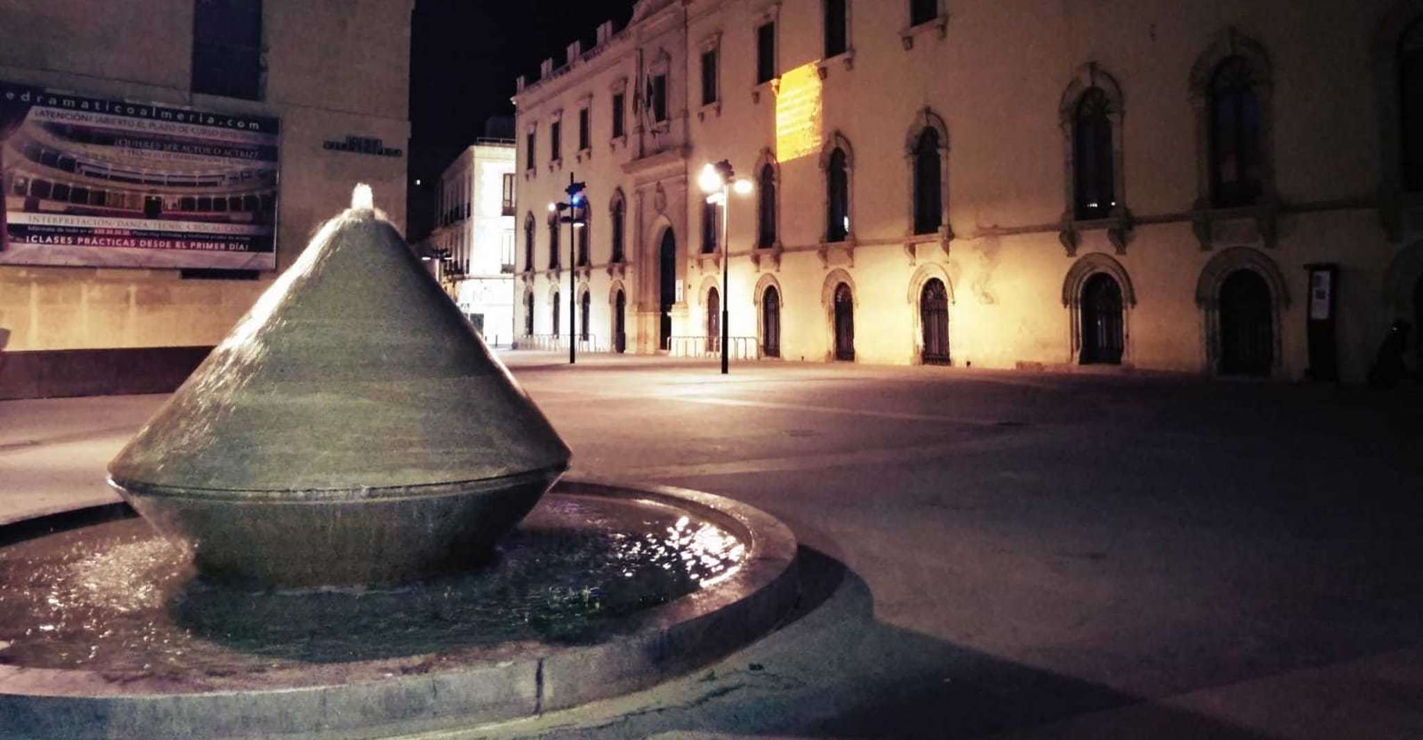 Almería, Legends and Mysteries Evening Walking Tour - Housity