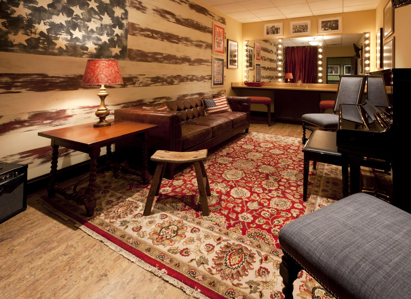 Nashville: Grand Ole Opry Backstage Tour