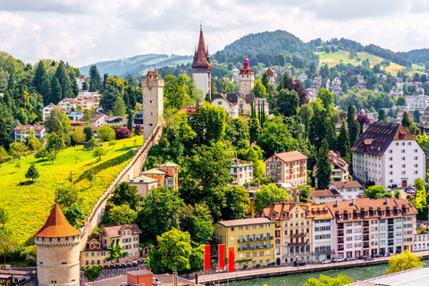 Viaggio privato da Zurigo alla scoperta della città di LucernaTour della città da Zurigo a Lucerna