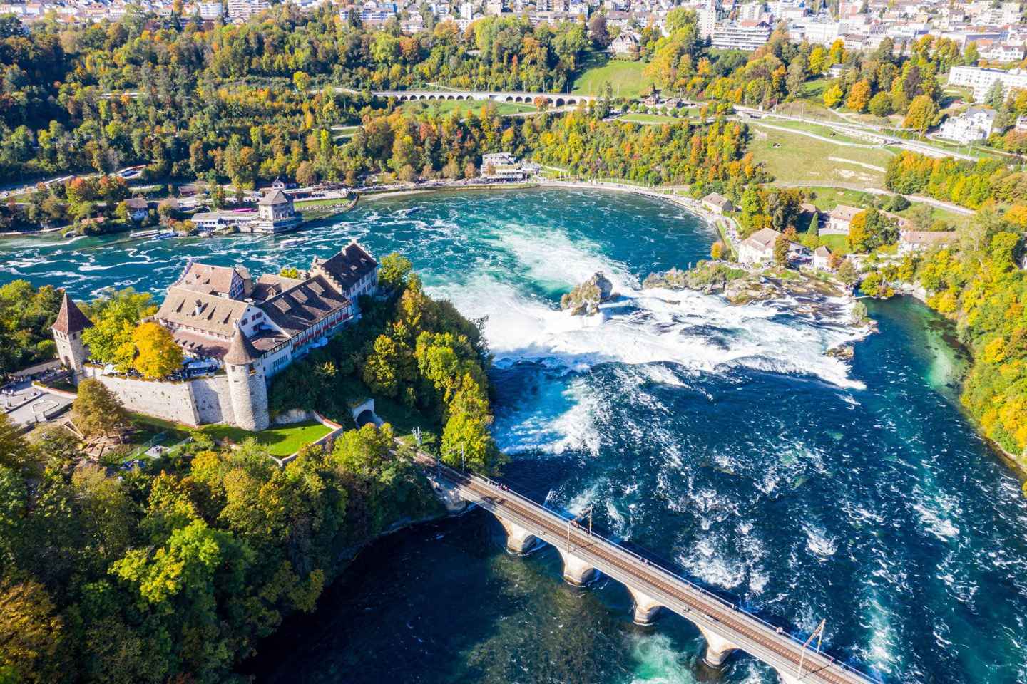 Von Zürich zum Rheinfall