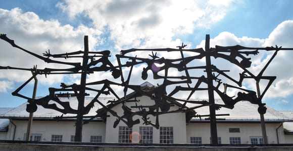 Von München aus: Dachau Gedenkstätten Tour auf Spanisch
