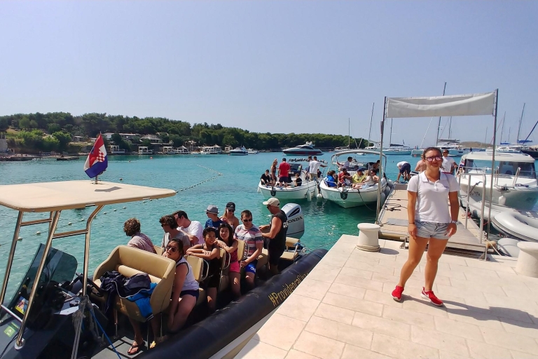 Private Bootsfahrt auf Hvar und den Pakleni InselnPrivate Bootsfahrt von Hvar und den Pakleni Inseln ab Split