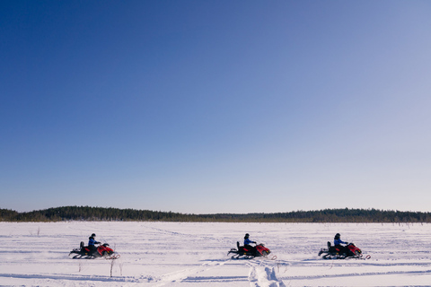 Rovaniemi: Snowmobile Safari into the Wilderness Rovaniemi: Snowmobile Wilderness Safari Adventure